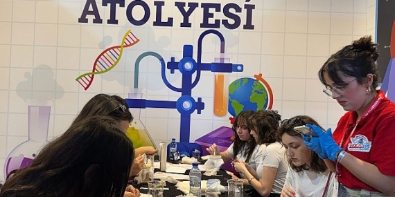 Canik Özdemir Bayraktar Keşif Kampüsü atölyeleri, TEKNOFEST KKTC’nin ilk gününde ziyaretçi akınına uğradı.