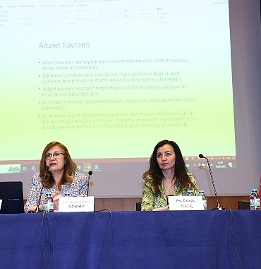 cankayada-iklim-adaleti-ve-insan-haklari-paneli-r6fPQ5UP.jpg