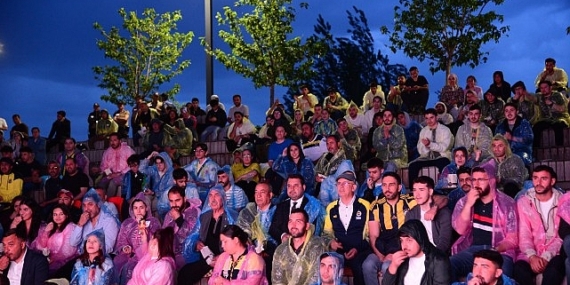 Dev Ekranda EuroLeague Final Four Coşkusu