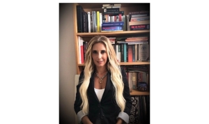 doc-dr-sinem-unaldilar-turkiye-arabulucu-kimligiyle-yeniden-pozisyon-aliyor-nsyZ7qk9.jpg