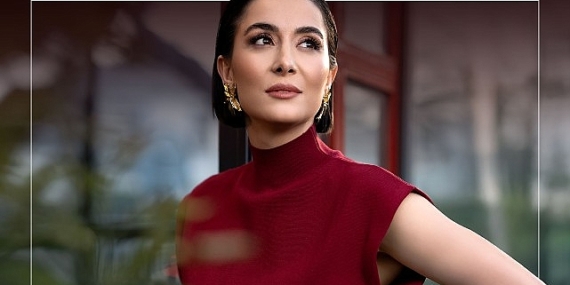 Gelenekten günümüze: Ezgi Eyüboğlu’ndan yeni bir şarkı