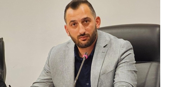 Haydi Gölcük takımına desteğe