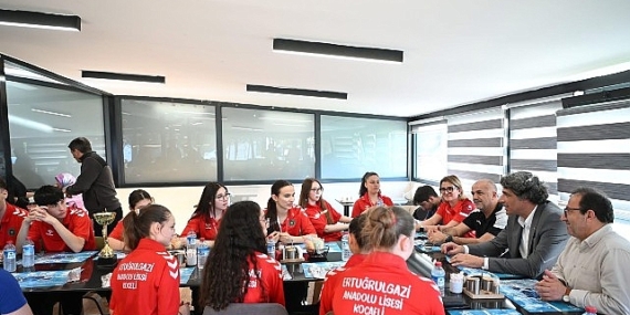 Kartepeli Öğrenciler Türkiye Şampiyonu Oldu