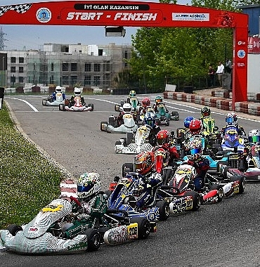 karting-heyecani-tuzlada-yasandi-eIT7eEmR.jpg