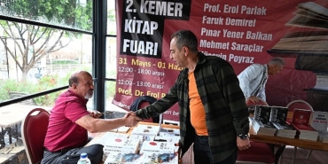 kemer-kitap-fuari-basladi-TXpXphpf.jpg