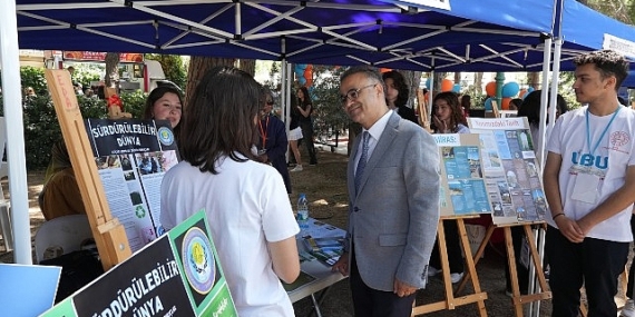 “Liselerde Bilim Uygulamaları” Programıyla Öğrenciler Projelerini Sergiledi