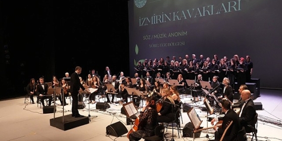 Maarif Orkestrası ve Halk Dansları Topluluğu, Bornova’da Sanatseverlerle Buluştu