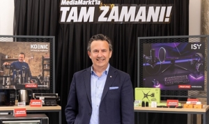 mediamarkt-turkiye-ceosu-hulusi-acar-mediamarkt-turkiye-olarak-perakendenin-donusumune-liderlik-ederken-turkiyenin-gelecegine-YaONSM5M.jpg