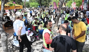 motosiklet-tutkunlari-kemerde-bulustu-KwW9OJr2.jpg