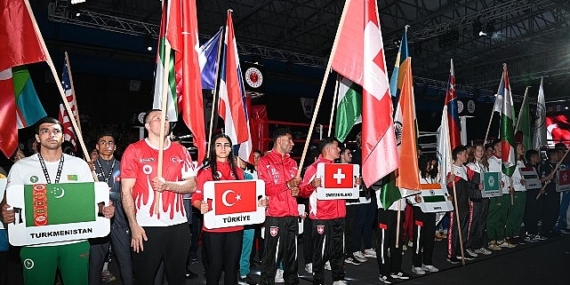 Muaythai Dünya Şampiyonası Kemer’de başladı