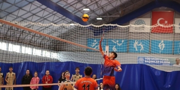nilufer-23-uluslararasi-spor-senliklerinde-heyecan-tum-hiziyla-suruyor-DZktmRCA.jpg