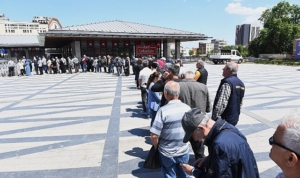 osmangazi-belediyesinden-ucretsiz-fide-dagitimi-xHm65TsI.jpg