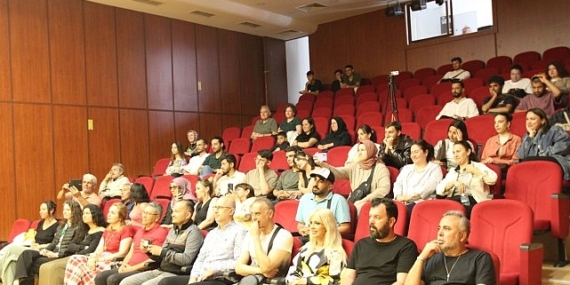 “Sanat Engel Tanımaz”