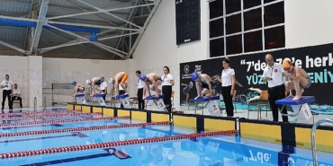 selcuklu-belediyesi-yuzme-yarismalarinda-madalyalar-sahiplerini-buldu-srftTKIB.jpg
