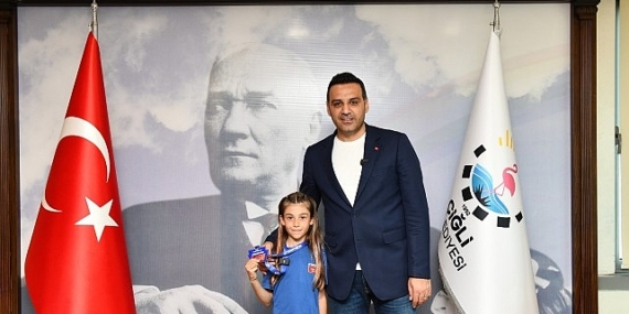 Türkiye’nin En Hızlısı Güneş’e Çiğli Belediye Başkanı Yıldız’dan destek