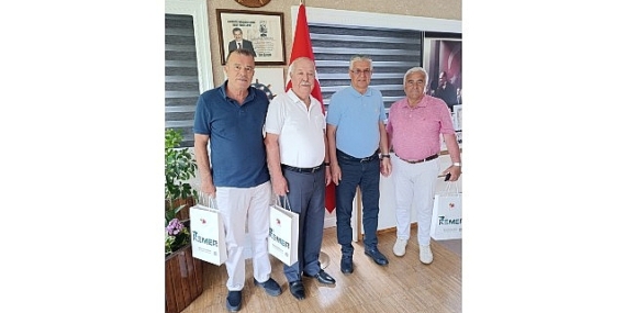 Zonguldak Kız İlköğretmen Okulu mezunlarından Başkan Topaloğlu’na ziyaret