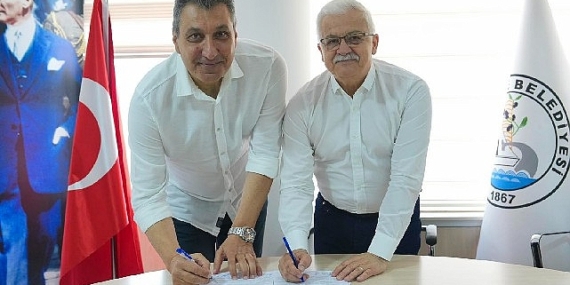 Aslan Yol Burhaniye Belediyespor’da Başantrenör Mustafa Seçerlioğlu dönemi başladı