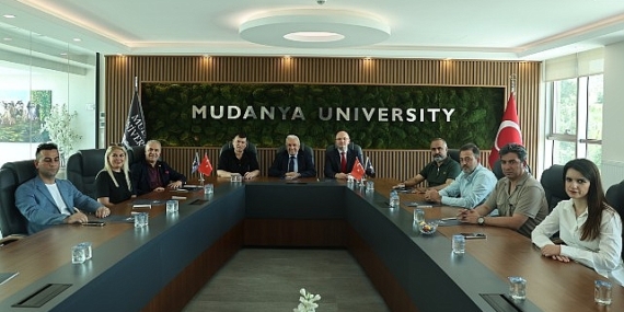 Başkan Şadi Özdemir özel eğitim kurumları temsilcileri ile buluştu