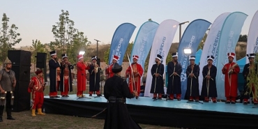 derince-saglikli-yasam-parkinda-muzik-dolu-aksam-J1t6wvYc.jpg