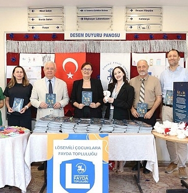 dokuz-eylul-universitesinde-losemiyi-atlatan-cocuklarin-losemili-kardeslerine-yazdiklari-armagan-kitabin-tanitim-etkinligi-duzenlendi-NOIwXWGS.jpg