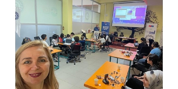 Ege Üniversitesi İzmir Access the Game Hackathonu başarıyla tamamlandı