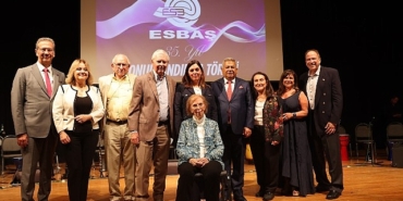 esbas-kuruculara-saygi-ve-minnetle-35-yilini-kutladi-YyrYLyAj.jpg