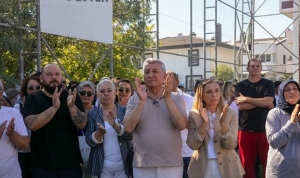 guzelbahcede-iki-acilis-ardindan-bayramlasma-UFx5sCBs.jpg
