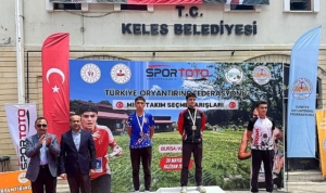 inegol-belediyesporun-yildizlari-milli-takima-secildi-Jx7Ld182.jpg