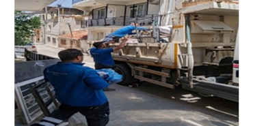 izmir-buyuksehir-belediyesi-evi-zarar-goren-aileyi-uzundere-konutlarina-tasidi-CONv7JIn.jpg