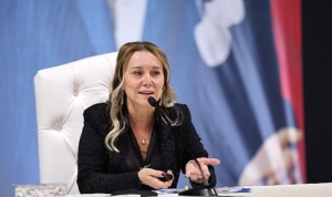 konakta-cevre-ve-goruntu-kirliligine-gecit-yok-kQ6kXGaL.jpg