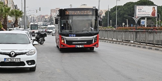Manisa Büyükşehir Belediyesi YKS’de Öğrencilerin Yanında