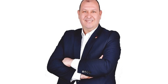 Menderes’te Sahne Tozu Sırası Büyüklerde