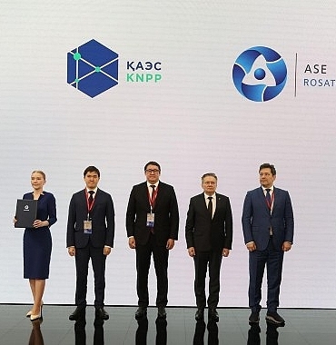 rosatom-ve-kazakistan-cumhuriyeti-atom-enerjisi-kurumu-kazakistanda-nukleer-guc-santrali-insasi-icin-yol-w84lafKh.jpg
