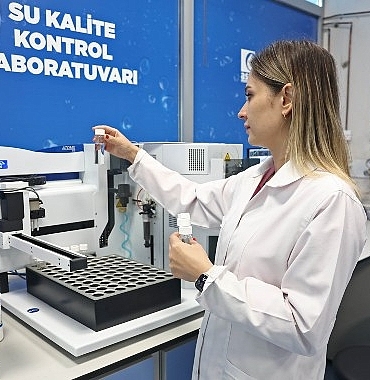 saglikli-ve-guvenli-her-damla-su-icin-teknolojik-ve-bilimsel-analiz-4bPA8TKJ.jpg