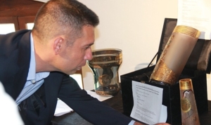 seferihisarli-sanatcilardan-efes-selcukta-camda-antik-ege-sergisi-be691iZM.jpg