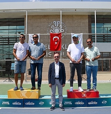 selcuklu-belediyesi-t200-masters-tenis-turnuvasi-sona-erdi-37csHZA3.jpg