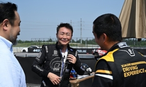 xiaomi-su7-ultra-gran-turismo-7ye-geliyor-2xeYy4I9.jpg