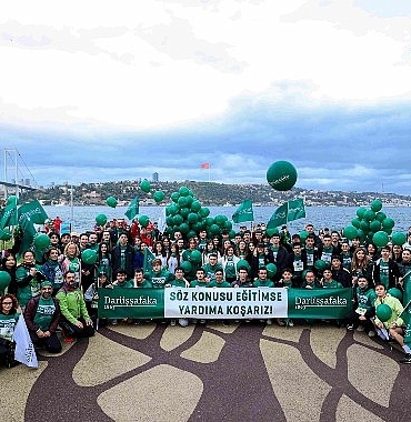 47-istanbul-maratonunda-darussafaka-ile-egitim-icin-kos-O24H3RgF.jpg