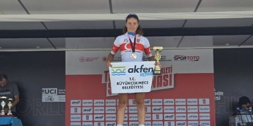 akfen-insaatin-destekledigi-mill-sporcu-ekin-ereke-u23-kadin-kategorisinde-turkiye-sampiyonu-oldu-W6mZskwB.jpg