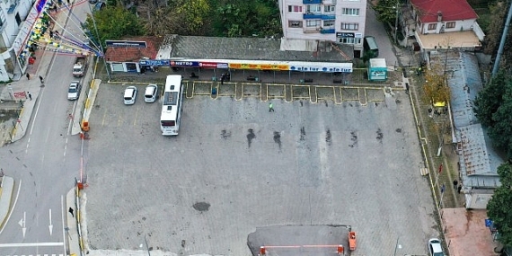 Başkan Büyükakın, Karamürsel ve Gölcük otogarlarının eski ve yeni halini paylaştı:”Fark ortada”