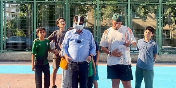 Basketbol sahaları liselilerin tasarımlarıyla güzelleşiyor