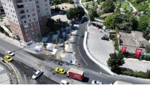 beylikduzune-yeni-bir-kent-meydani-jGcbezPn.jpg