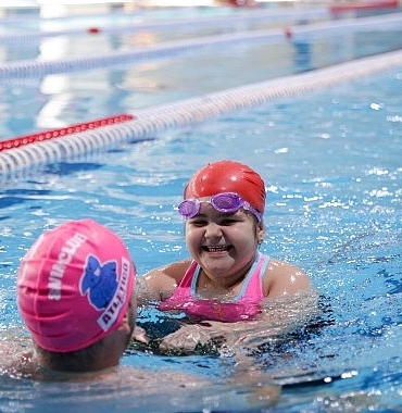 bucanin-yildizi-sporium-yuzme-kurslari-ile-kapilarini-acti-HPUxFpK7.jpg