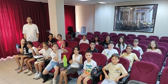 Çiğli Belediyesi Gençlik Tiyatrosu yeni sezon için çalışmalara başladı