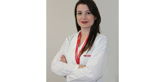 Cildinizin Yaşlanmasını Geciktiren 4 Önlem