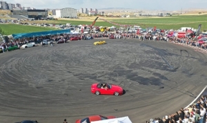 drift-alani-coskulu-bir-torenle-hizmete-acildi-1ZfhmN3L.jpg