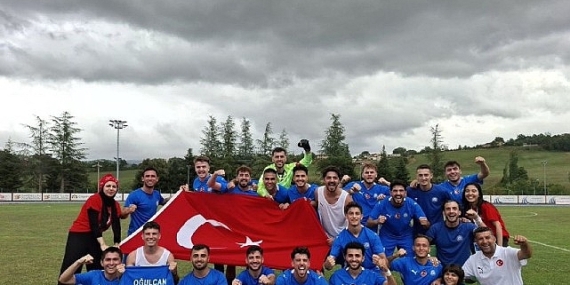 EÜ Futbol Takımı Avrupa’nın en iyi 4 takımı arasında yer aldı