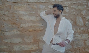 gokhan-akar-alacati-kafasini-kliplendirdi-eyPsIQ5k.jpg