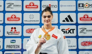 judocumuz-sinem-oructan-uskupte-altin-madalya-YPtEASSy.jpg