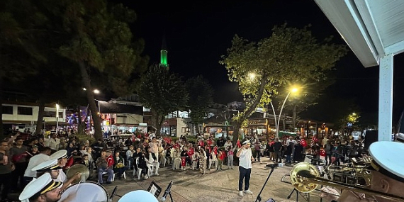 Karamürsel’de 30 Ağustos’a özel konser